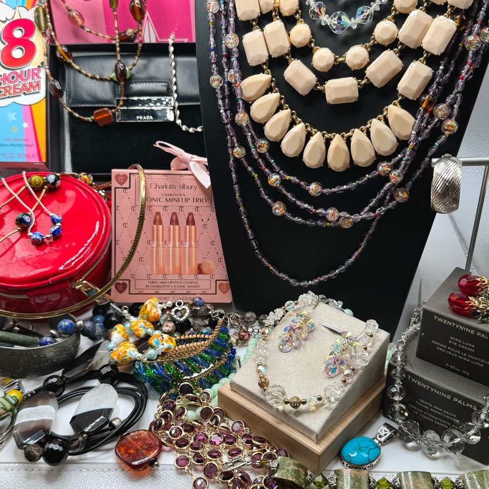 💗ASSORTED LIVE SHOW ITEM—READ DESCRIPTION! NO RETURNS💗 - Picture 9 of 12